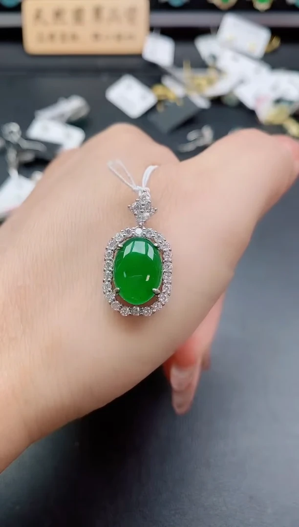 吊坠(赠链)银S925镶嵌翡翠1