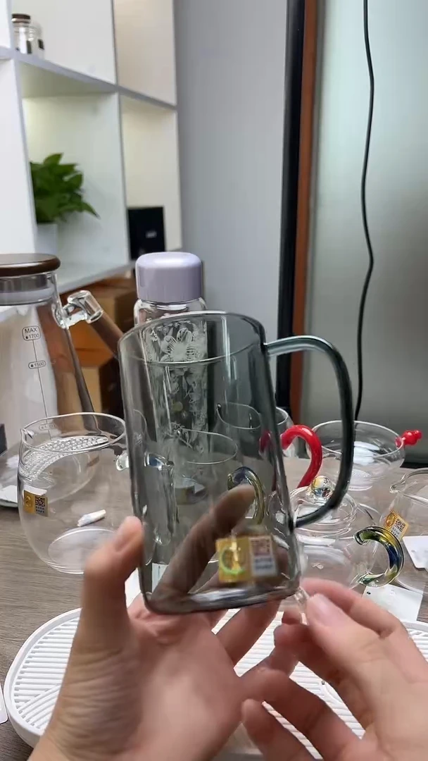 清简杯烟灰。。。。。。