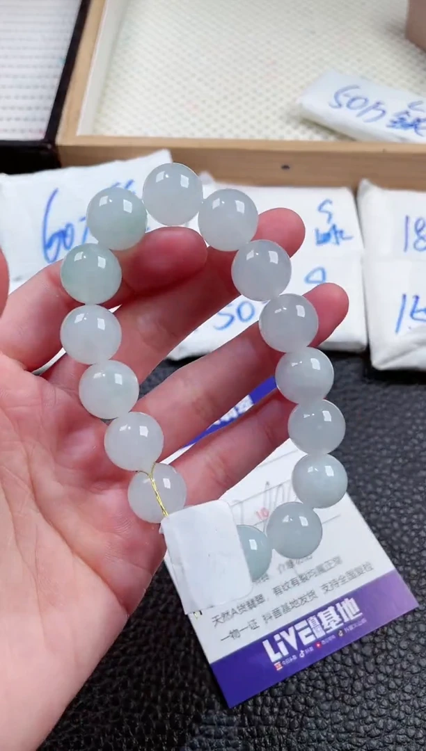 【闪购商品】翡翠颈饰未镶嵌00001788