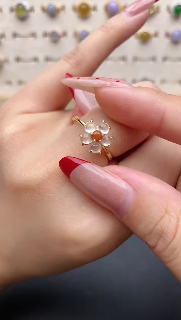 【闪购商品】翡翠戒指银S925镶嵌一物一证一礼盒