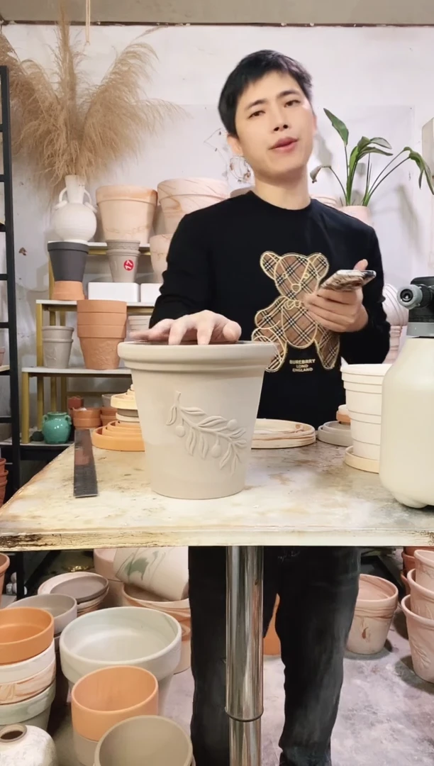 瑕疵无售后20*18灰陶浮雕 1盆无托