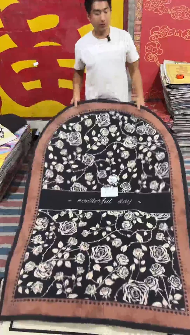 不退不换瑕疵丝圈地毯120*170cm350