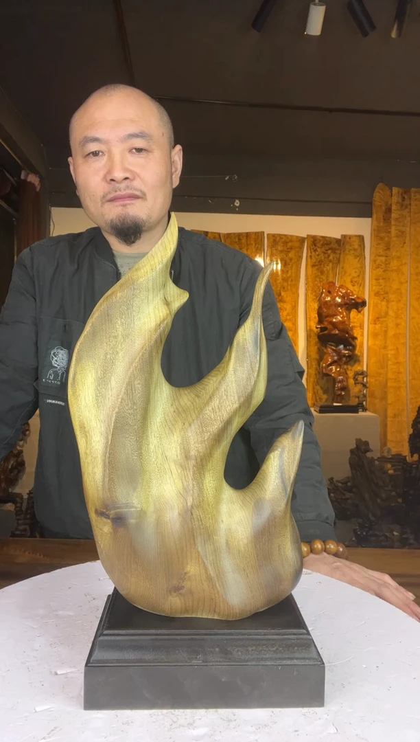 金丝楠斌*525金丝楠自然随型摆件