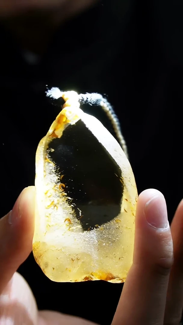 吊坠(赠链)未镶嵌水晶水晶