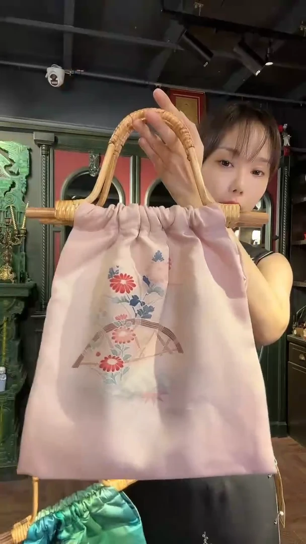 【现货】粉色小包包