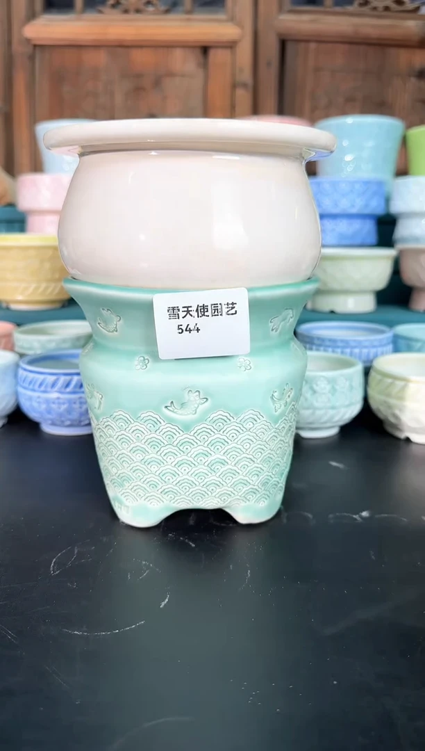 544云霓瑶  12.5口径*2   默认微瑕
