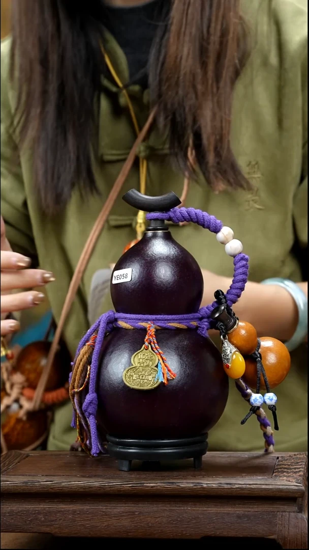 YE058精品藏绳款天然酒葫芦（一物一拍）+原色小手捏
