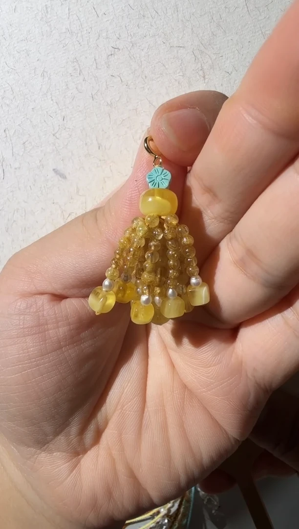 蜜蜡吊坠(不含链)未镶嵌蜜蜡吊坠提溜多样性发货