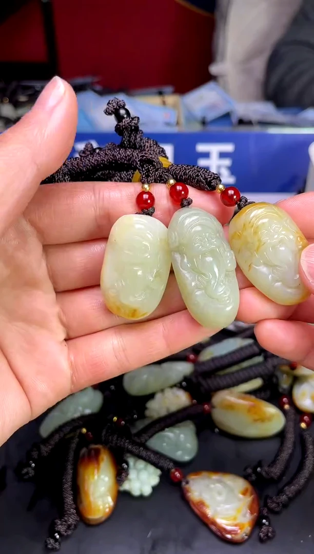 【闪购商品】和田玉颈饰未镶嵌123