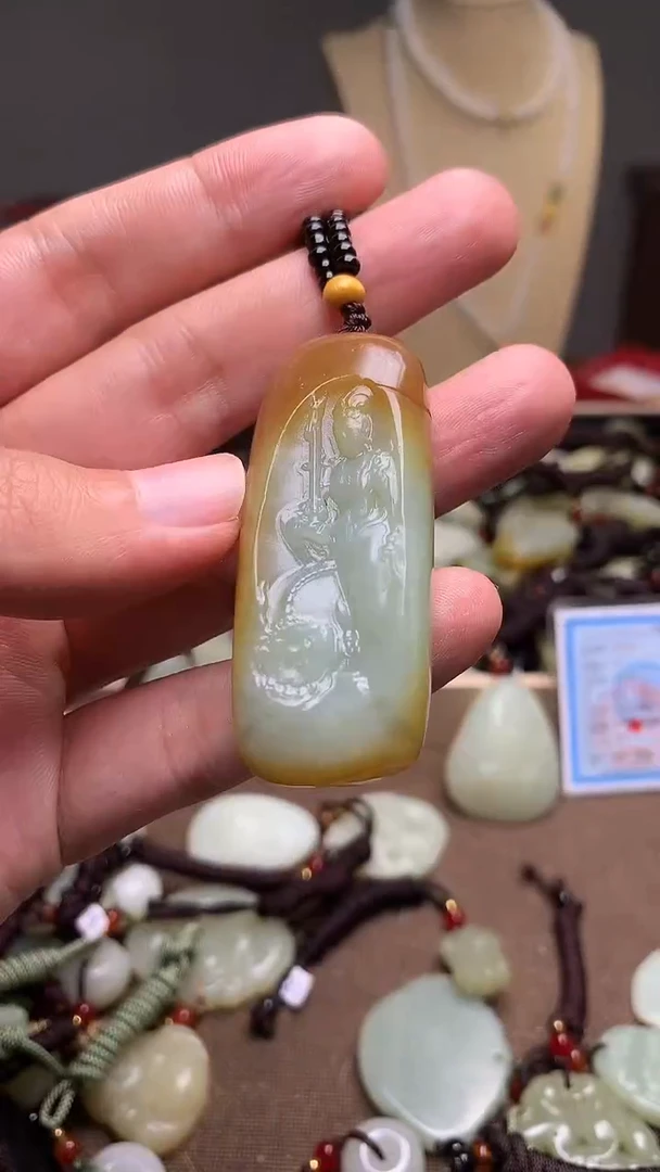 颈饰未镶嵌和田玉新疆料青海料清水和田玉吊坠