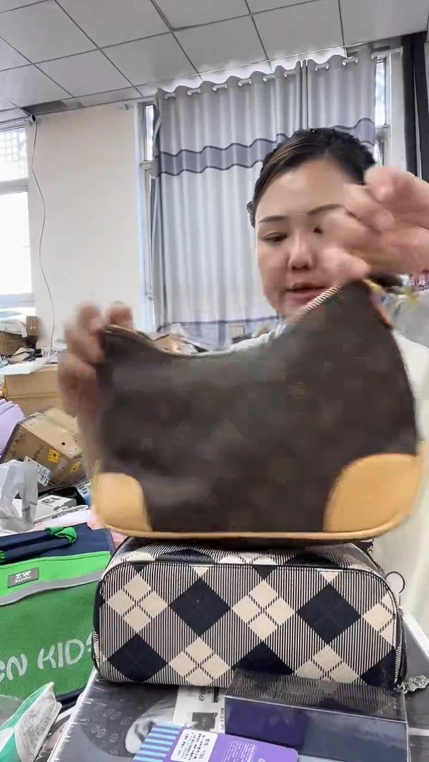 牦牛剖层皮革琪老板女包1号店超好看发图片款