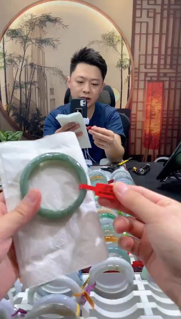 未镶嵌手镯翡翠000058202
