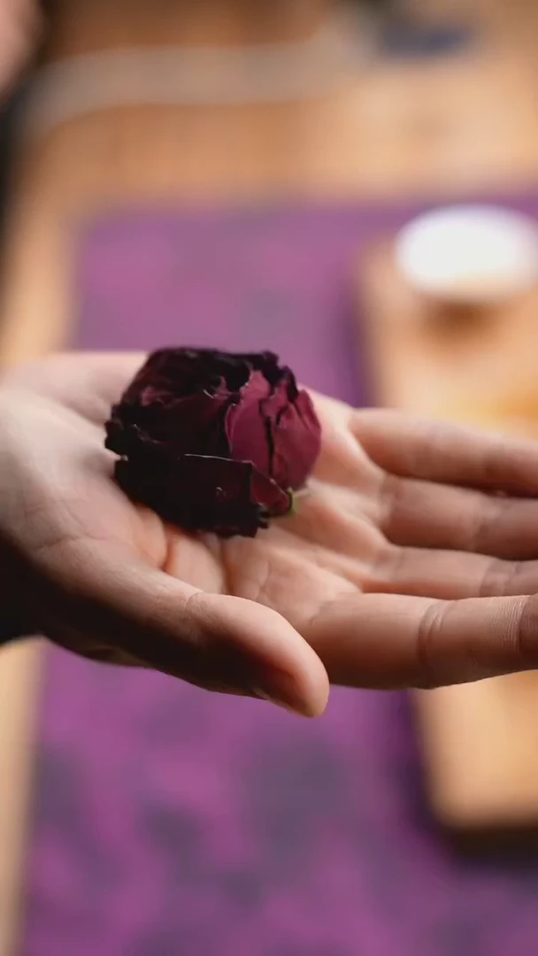 【闪购商品】冻干墨红玫瑰（0005010018）