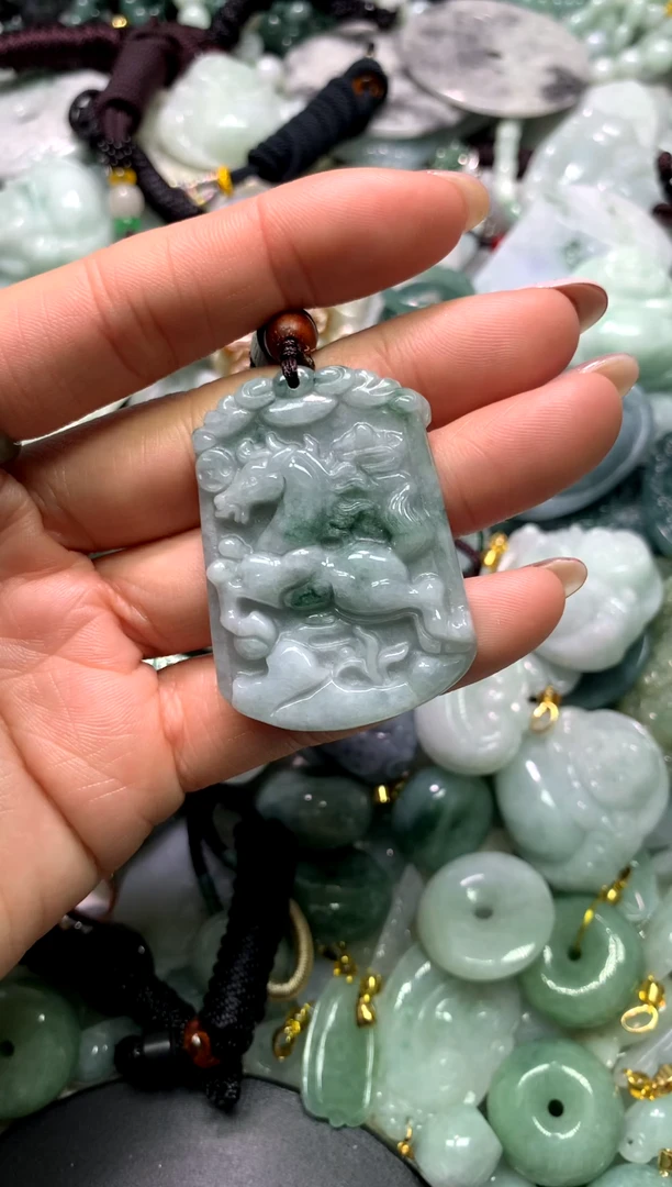 吊坠(不含链)未镶嵌翡翠1