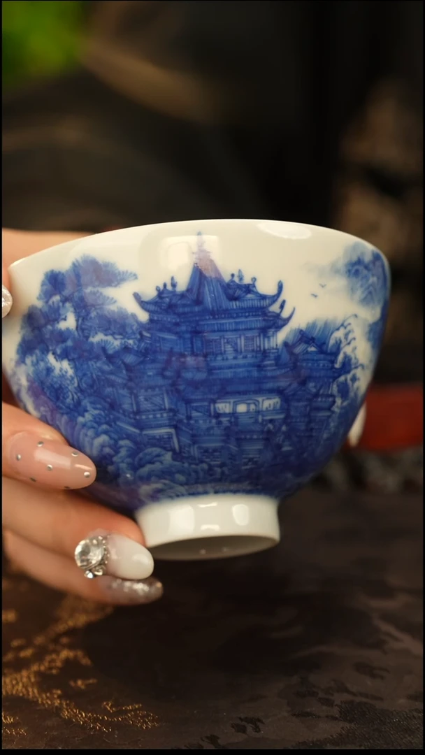 自成堂 青花手绘楼阁主人杯