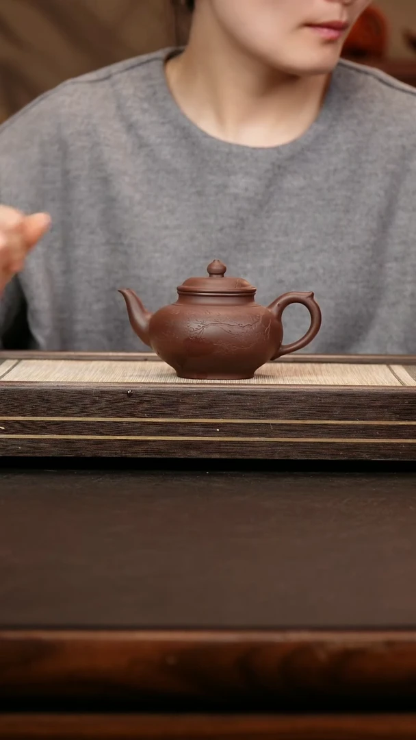 茶壶紫砂原矿深井紫泥 笑樱230cc 刻绘