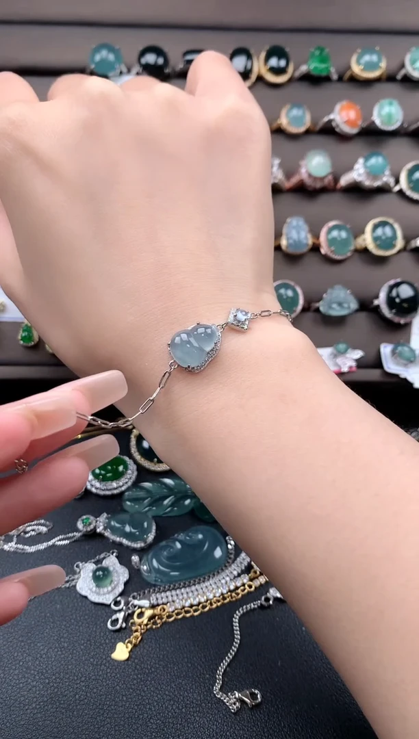 【闪购商品】翡翠戒指银S925镶嵌13131