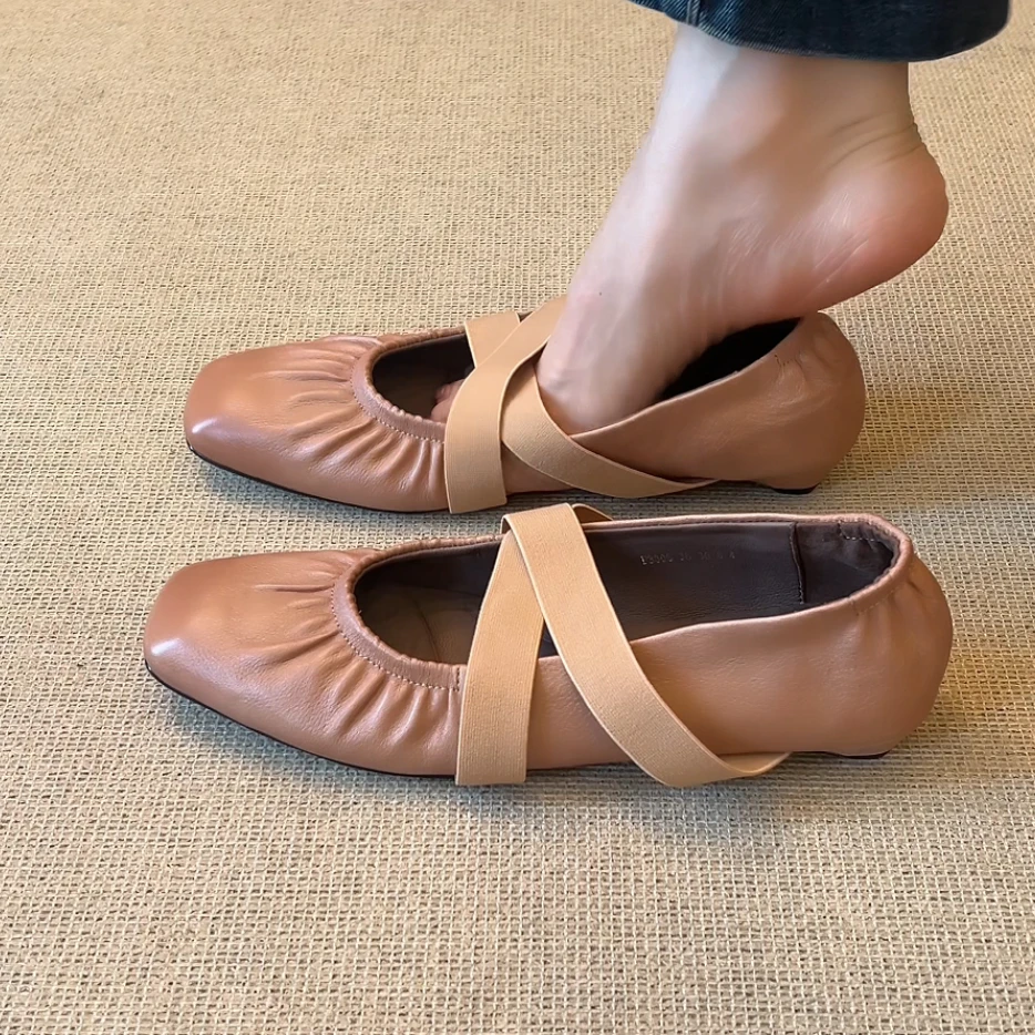 RubyL/1.5cm法式芭蕾风舒适百搭褶皱交叉带方头浅口异形跟单鞋