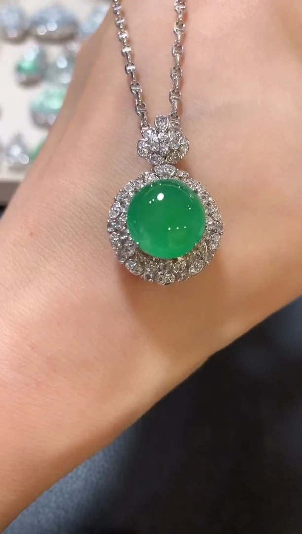 吊坠(不含链)18K金镶嵌翡翠n210