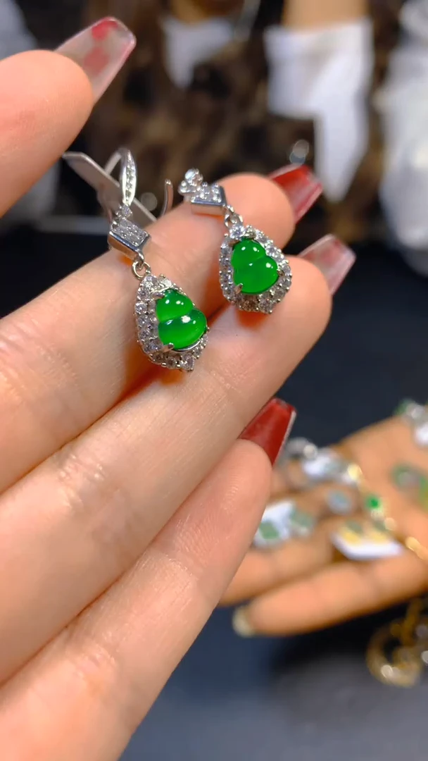 【闪购商品】翡翠耳饰未镶嵌0565258459多样性发一