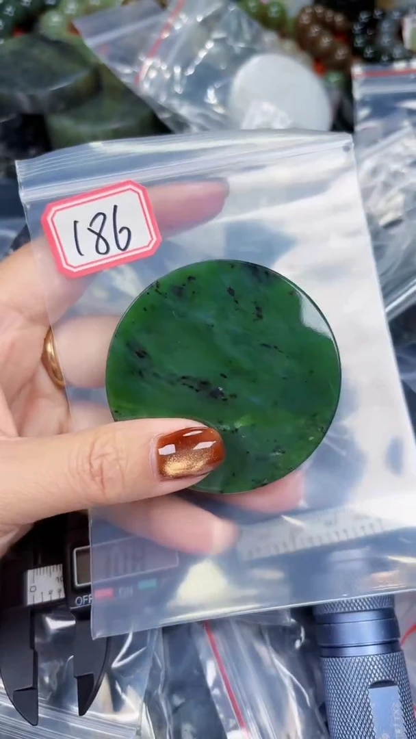 颈饰未镶嵌和田玉和田玉