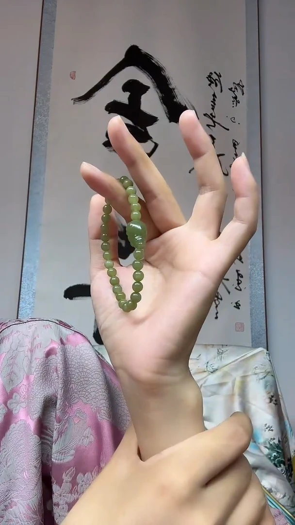 手串未镶嵌和田玉约卡6