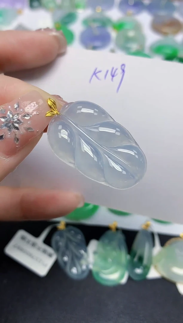 颈饰18K金镶嵌翡翠天然缅甸翡翠A货翡翠百元以上9元证书费自理