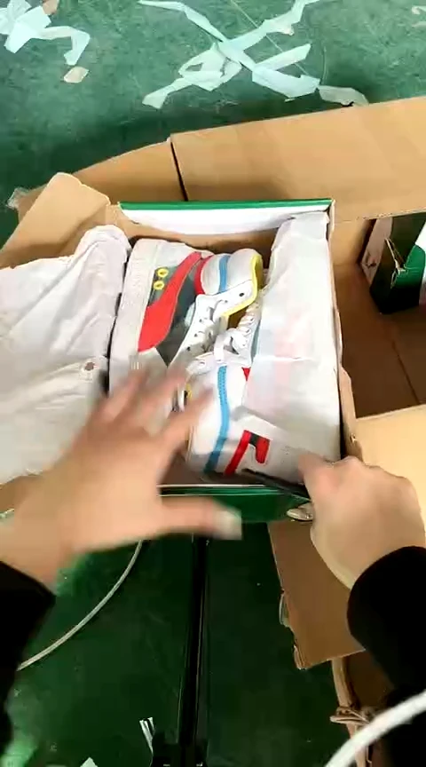 彪马时尚休闲运动鞋37M  AA75