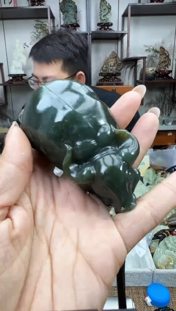 和田玉未镶嵌把件217