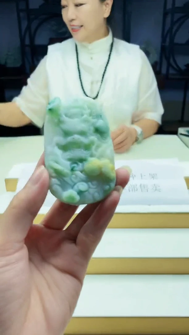 定制翡翠未镶嵌毛货08030064