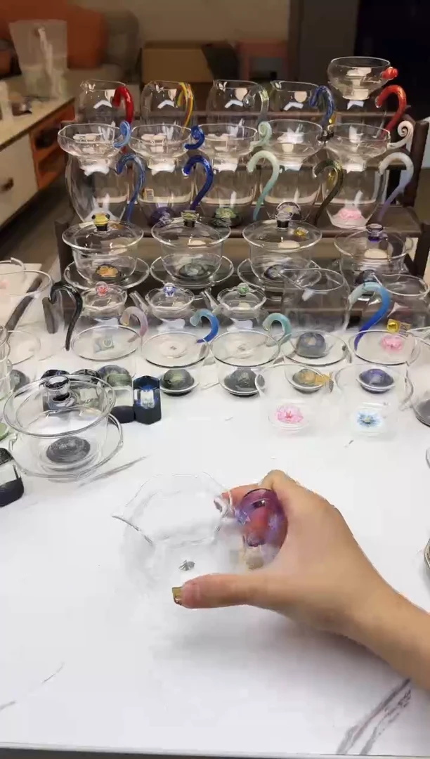 手工艺品玻璃禾器纳福紫色普通盒