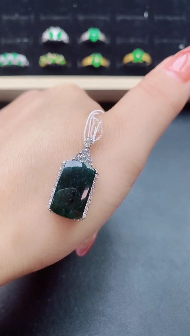 【闪购商品】翡翠吊坠(赠链)银S925镶嵌321321