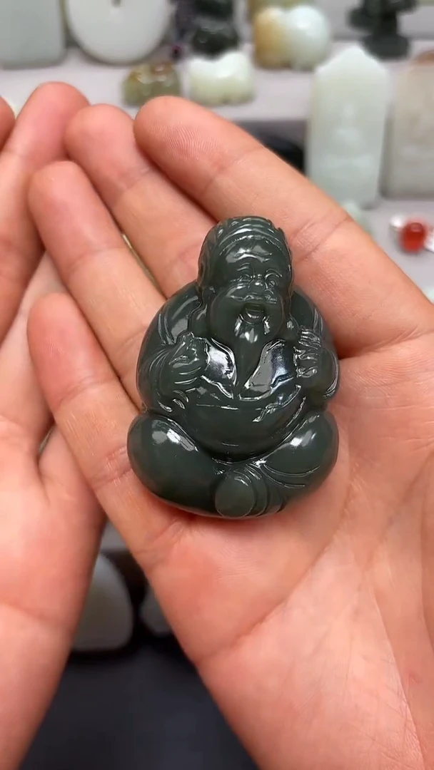 和田玉未镶嵌颈饰.手把件