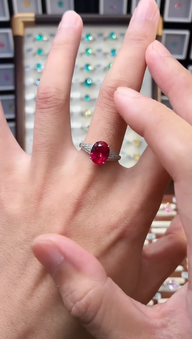 银S925镶嵌戒指红宝石1888