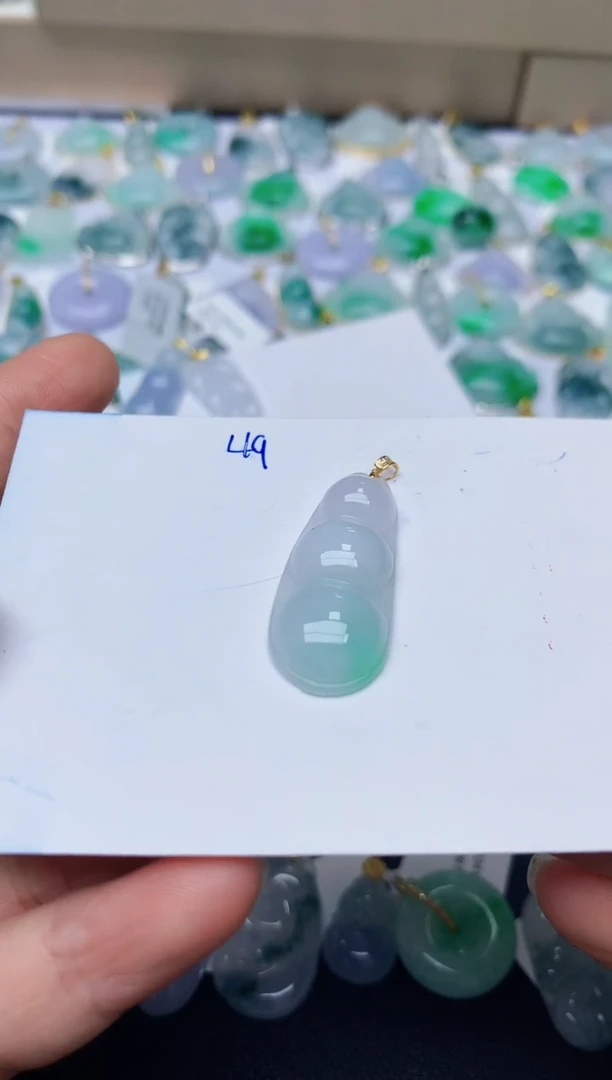 【闪购商品】翡翠颈饰18K金镶嵌天然翡翠A货