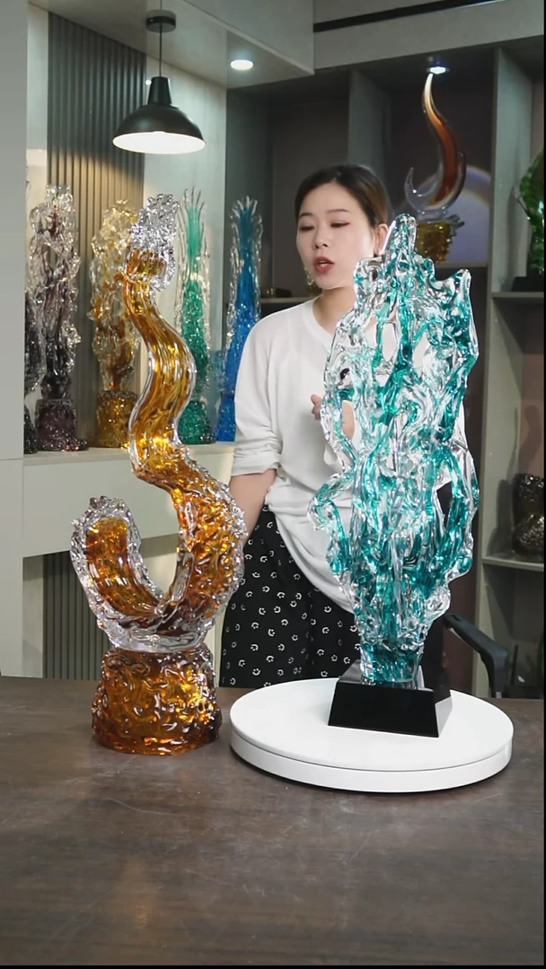 琉璃婷*妈琥珀金色风生水起+湖水绿太湖石