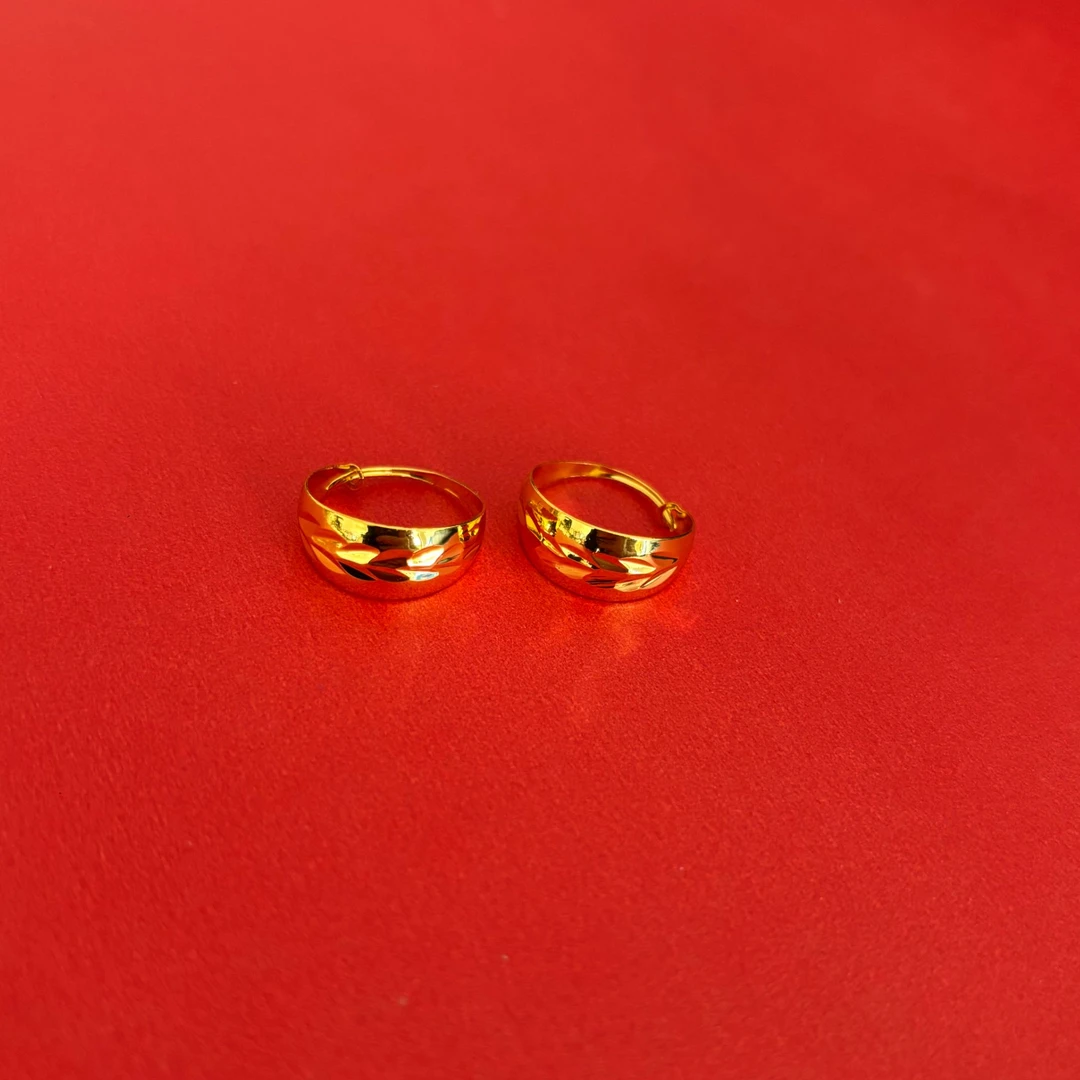 72  精工百搭耳环