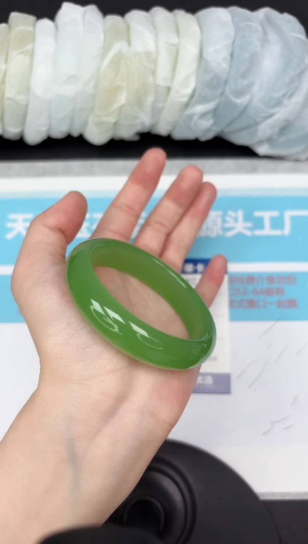 未镶嵌手镯石英质玉203/5455