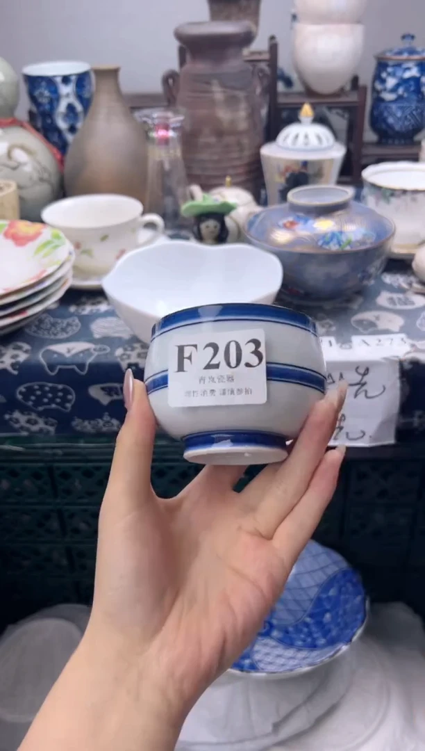 瓷片舒**琪  F203