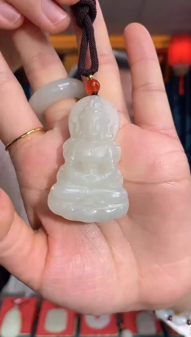 和田玉未镶嵌挂件观音