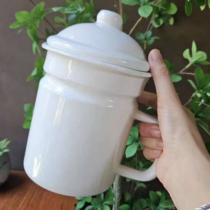 带盖家用搪瓷油壶  不挑颜色