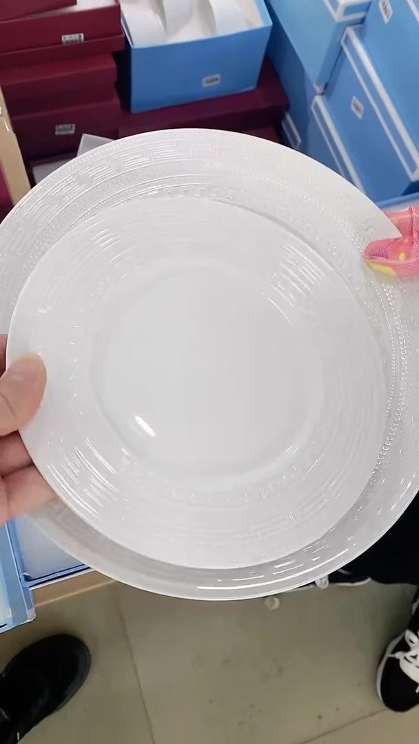 瓷片锅碗瓢盆一件不留@@1