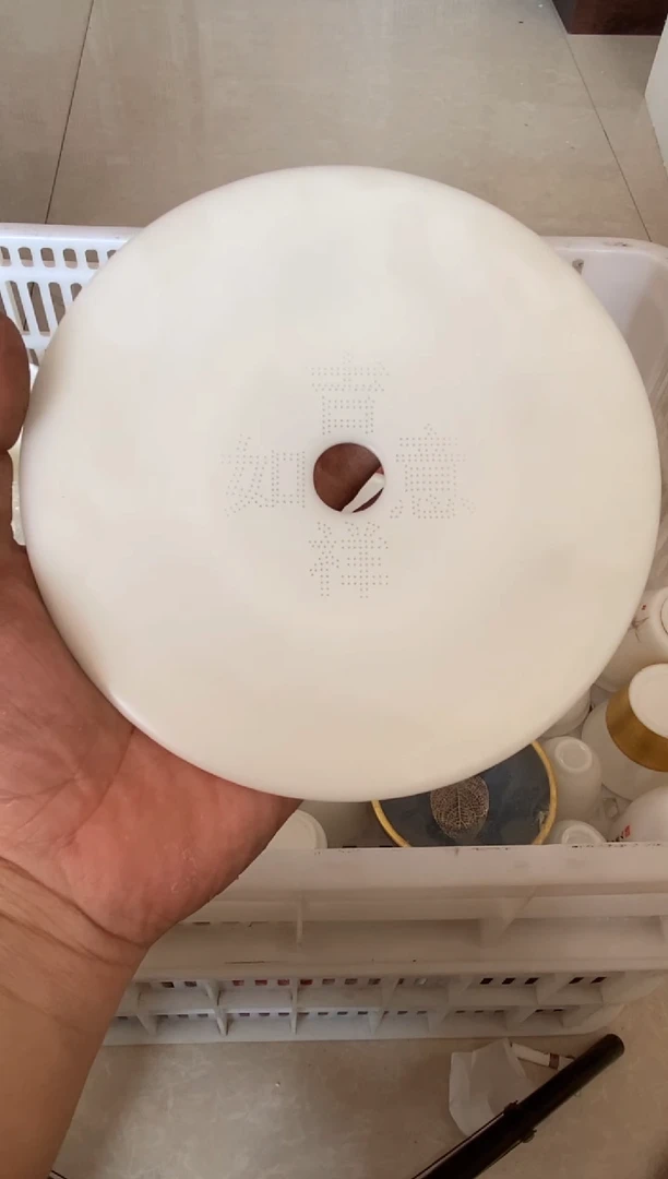 杯无运费险有瑕疵的摄影的产品有使用过的痕迹有点脏介意勿拍