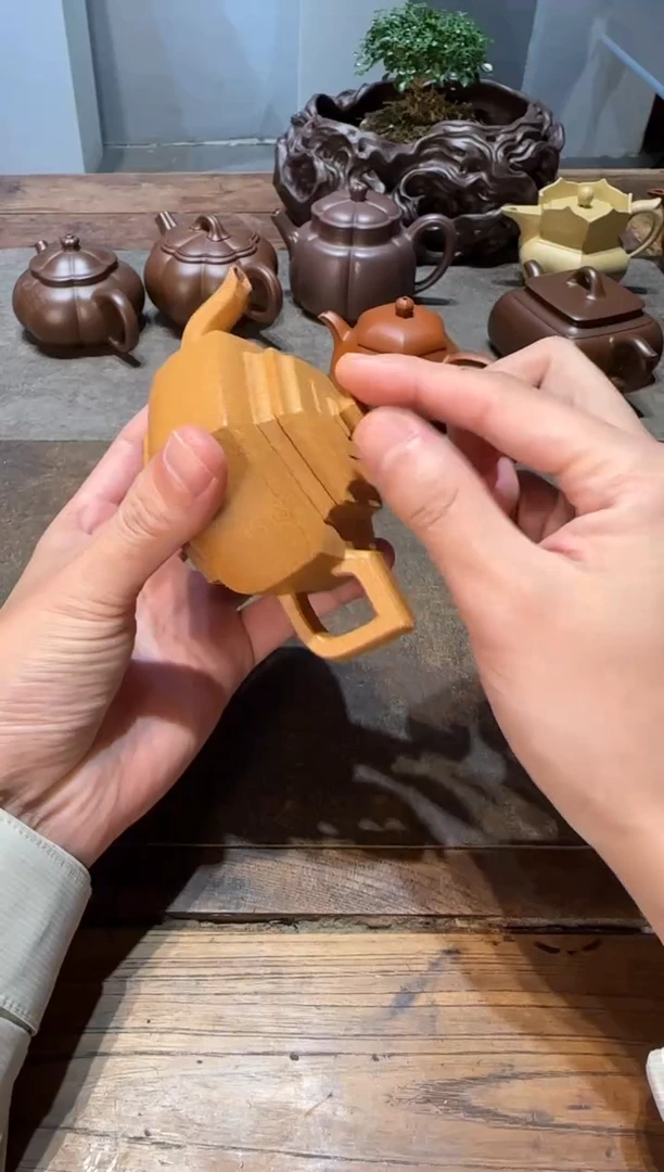 茶壶紫砂杨*六方雪华 黄金段