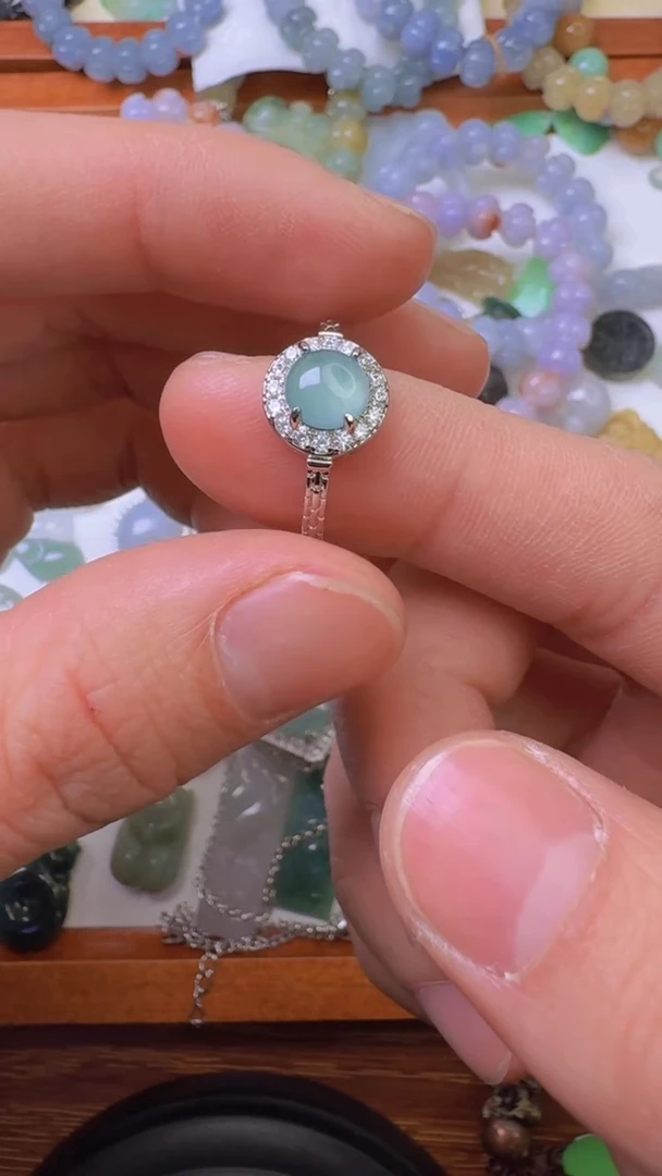 【闪购商品】翡翠颈饰未镶嵌【闪购商品】 天然翡翠