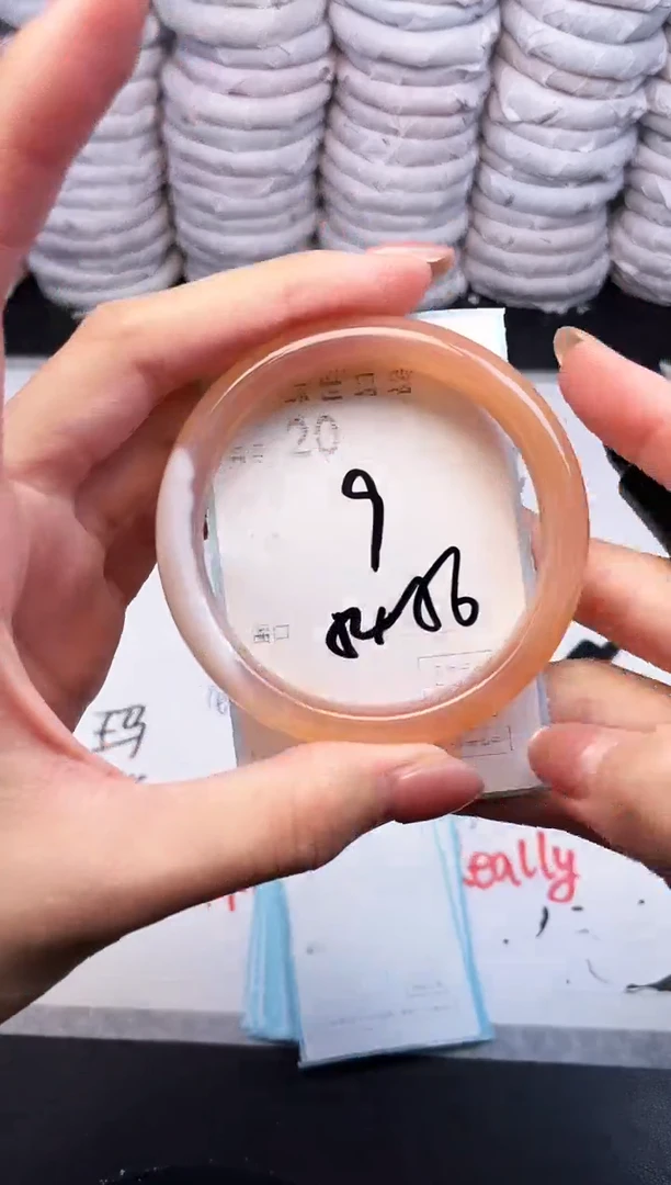 手镯玛瑙/玉髓未镶嵌20