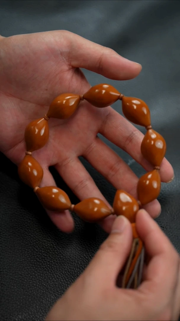 手串/手链橄榄核龙蛋系列--1.9+高抛水晶核