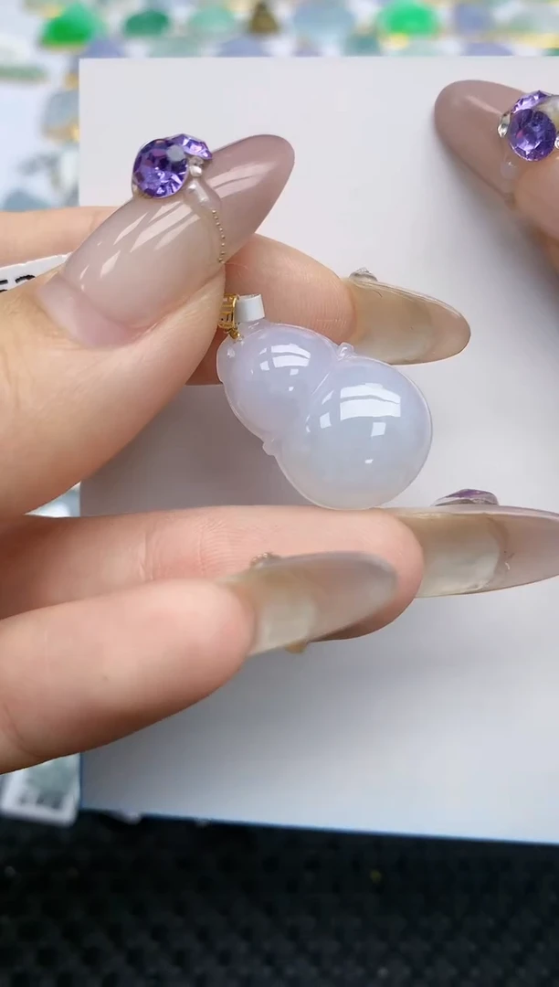 翡翠挂件18K金镶嵌12    天然翡翠A货