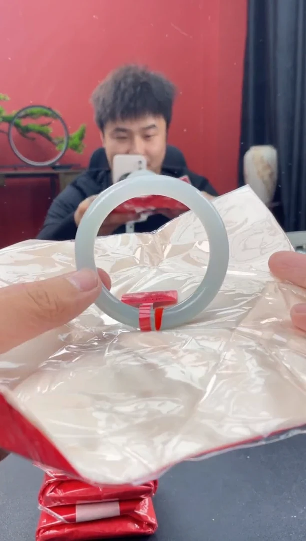 未镶嵌手镯翡翠7