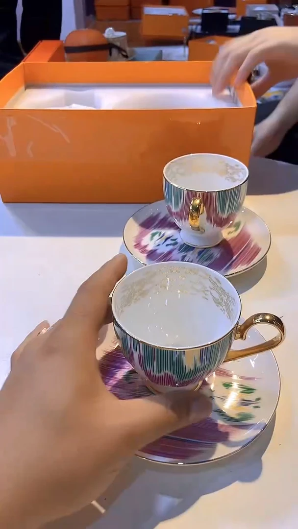 鸿辉家品牌瓷器，京东包邮！